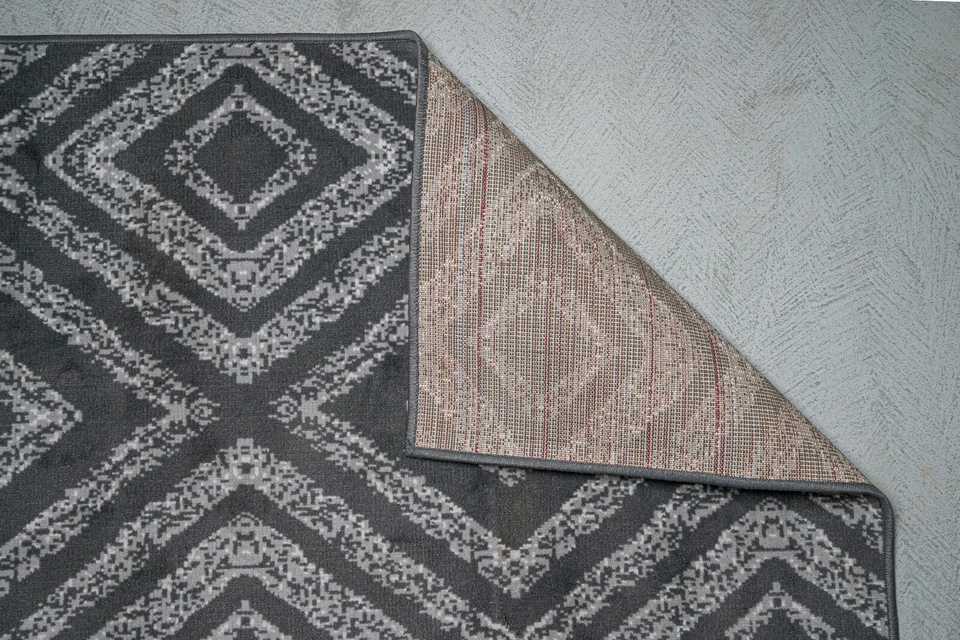 Geometric Diamond Runner - 2'x8' Dark Grey, Moroccan Transitional Area Rug - 516 - Image 2 of 4