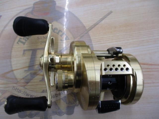 Shimano's 14 CALCUTTA CONQUEST 201 LH Bait Casting Reel big