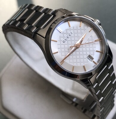 Damen Gucci G-Timeless Swiss Designer Uhr YA126524 Datum 27mm Original 126,5