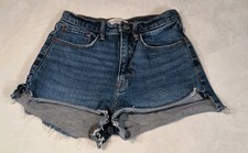 Abercrombie  Fitch Curve Love High Rise Mom Shorts Sz 26 / 2 Distressed Denim