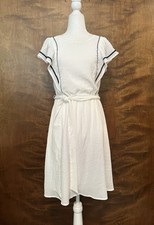 Banana Republic Embroidered Fit & Flare Dress Womens M White Flutter Sleeve NWT