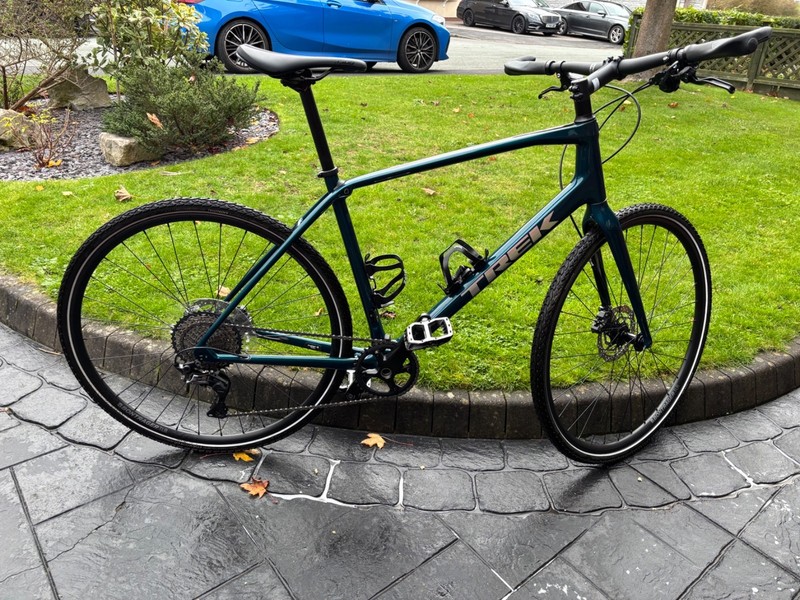 Trek FX sport Carbon 4 bike Aquatic/Carbon Smoke Large