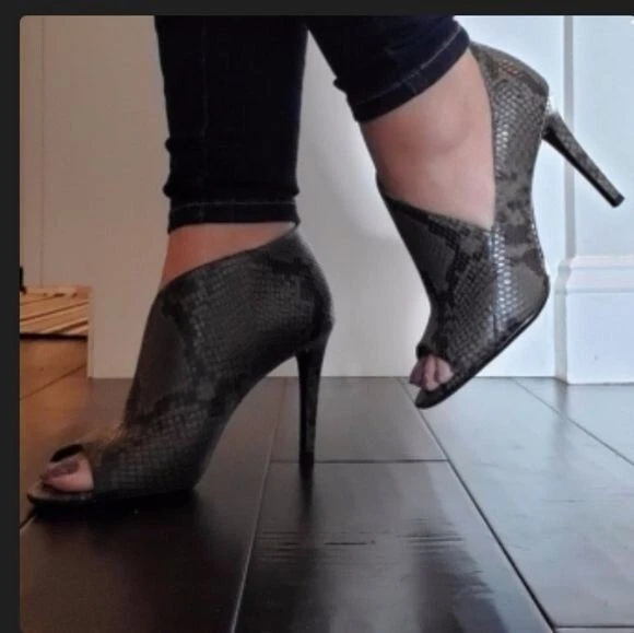 Calvin Klein Zapatos Cuero 6 Negro Pull On Stiletto Serpiente Botines Nastassia Foto 2 de 4