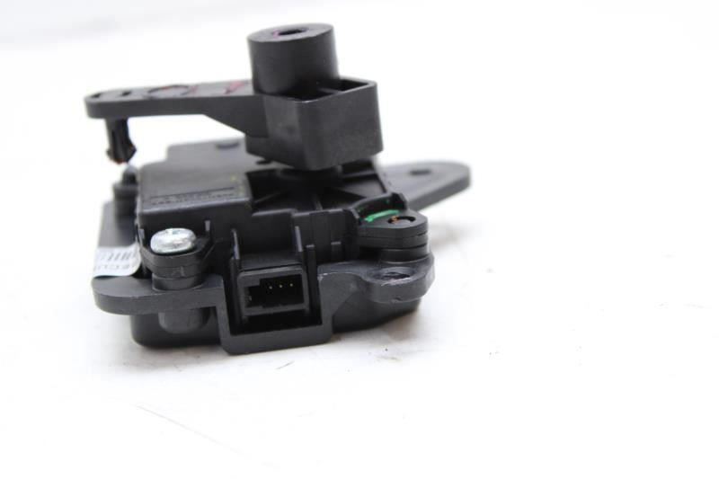 2019-2023 Nissan Maxima Left Side HVAC Blend Door Actuator