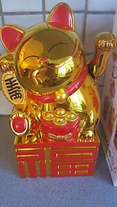 Large Gold colour Chinese  Lucky  Cat  Waving  Moving Arm  