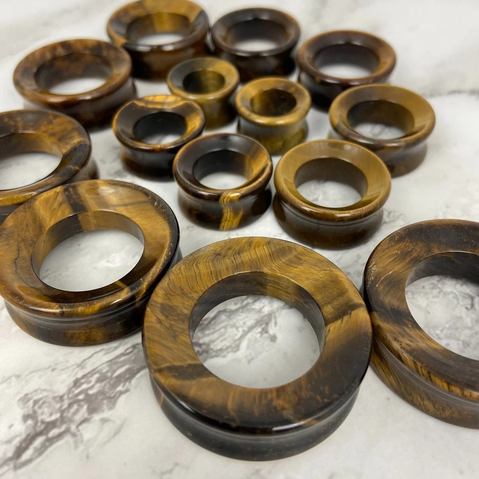 Par de TÚNELES CÓNCAVOS Piedra Ojo de Tigre Conjunto Medidores Tapones Orgánicos Tamaño Grande Foto 3 de 4