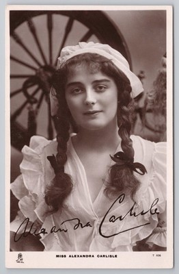 Miss Alexandra Carlisle in rustikaler Tracht mit Signatur, Rotary RPPC
