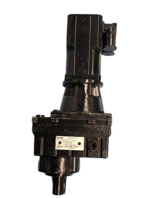Lenze Bmp LT3-0130-40-560/T15S1X 0.461KW Servo Motor + GST05-1S VCR Lenses 