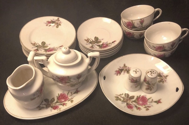 VINTAGE JAPAN PORCELAIN MOSS ROSE PATTERN GOLD TRIM MINI TEA SET