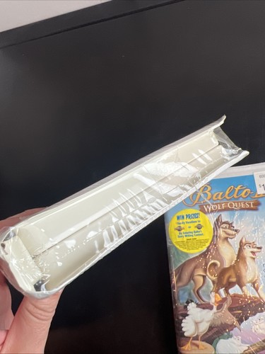 Balto 1 + 2 II: Wolf Quest (VHS, 2001) Universal Clamshell - New, Factory Sealed - Imagen 3 de 14