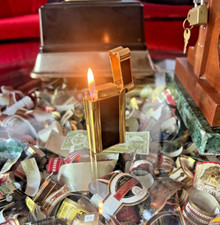 Accendino Rothschild, oro Chinalack bordeaux, ottime condizioni, perfettamente funzionante