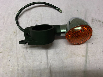 Blinker  original  vorne Honda VT Shadow    n 7r6 Y-182