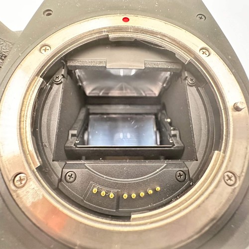 Canon EOS 5D Mark IV 30.4MP Digital SLR *Body Only - Picture 12 of 12
