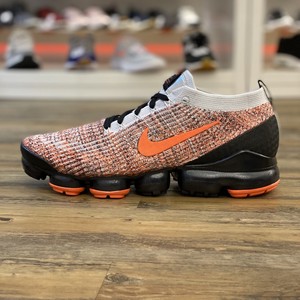 Official Images Nike Air VaporMax 3.0 Triple Pink