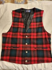 Vintage Pendleton 100 virgin wool plaid vest red green black M