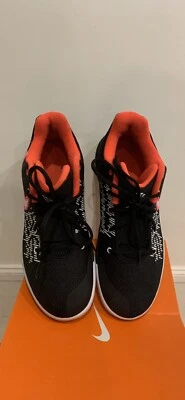 nike men's kyrie flytrap ii