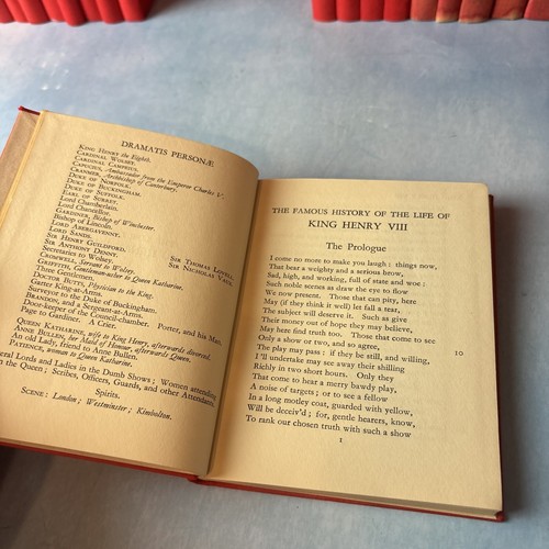 VINTAGE 1934/1935/1936 Shakespeare Book LOT~40 Books! Very Rare! The New Temple - Foto 14 di 23