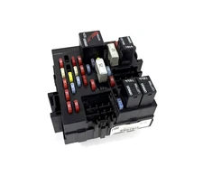 2000-2002 Silverado Sierra Dash Fuse Relay Junction Box 15770992_01 OEM