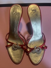 Giuseppe Zanotti heels Size 36 Red 2.5 Heel Rare Find Snake Design