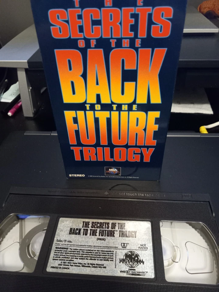 Back to the Future Trilogy and the Secrets of. (VHS, 1991, Limited Edition) - Image 2 of 4