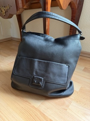 Bree Tasche Leder Schwarz Mittel