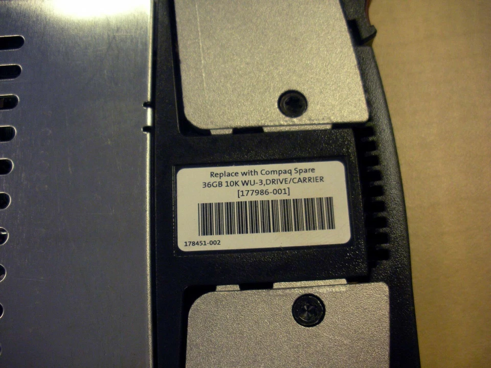 HP Compaq 177986-001 176496-B22 36GB 10K Ultra3 SCSI Hard Drive - Image 4 of 4