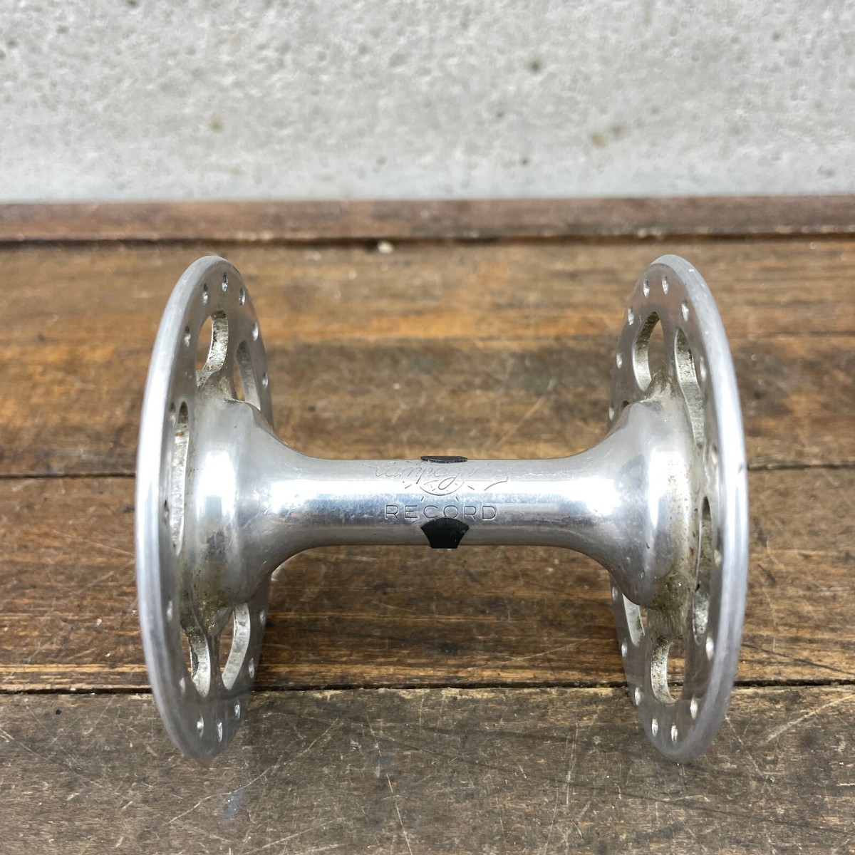 Vintage Campagnolo Record Front Hub SHELL ONLY 36 Hole Oil