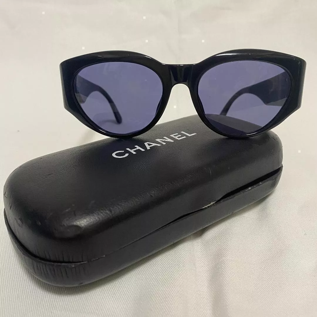 How To Authenticate Vintage Chanel Sunglasses