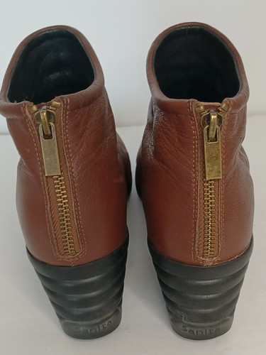 Sanita Genuine Leather Sz 11.5 US 42EU Zip Up Ruched Pleated Ankle Boots - Picture 3 of 9