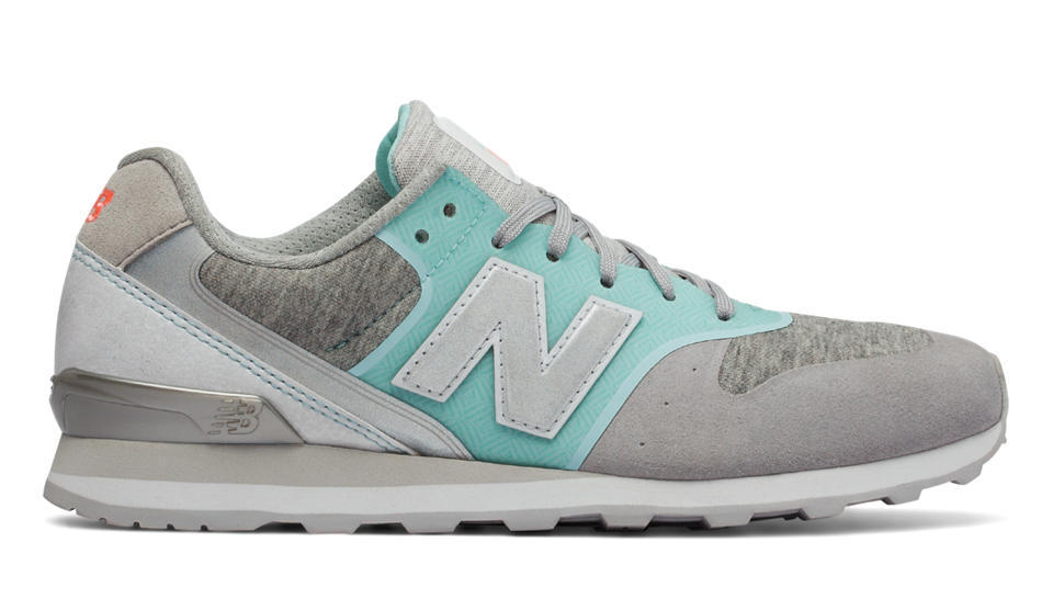New Balance 696 Re-Engineered Gray Sneakers - Size 7 (2017)