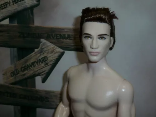 Twilight Saga Edward Cullen Doll ~ NUDE For OOAK ~ Newly Unboxed Condition