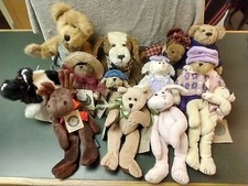 LOT OF 13 BOYDS BEARS BEARWEAR PIG MOOSE DOG MOUSE BEAR look great set VGC
