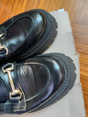 Urban Outfitters Platform Black Leather Loafers Gold Buckle Accents Size 39 / 6 - Picture 13 of 14