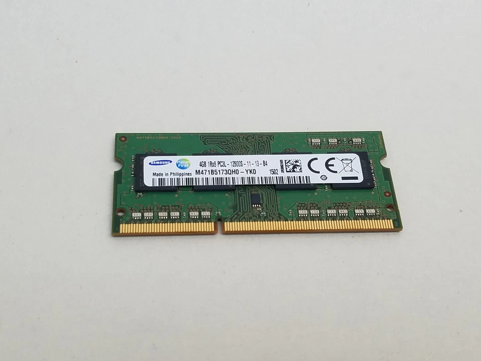New Fujitsu FPCEM858AP 4GB PC3-12800S 1Rx8 DDR3L SDRAM Upgrade Module - Image 2 of 3