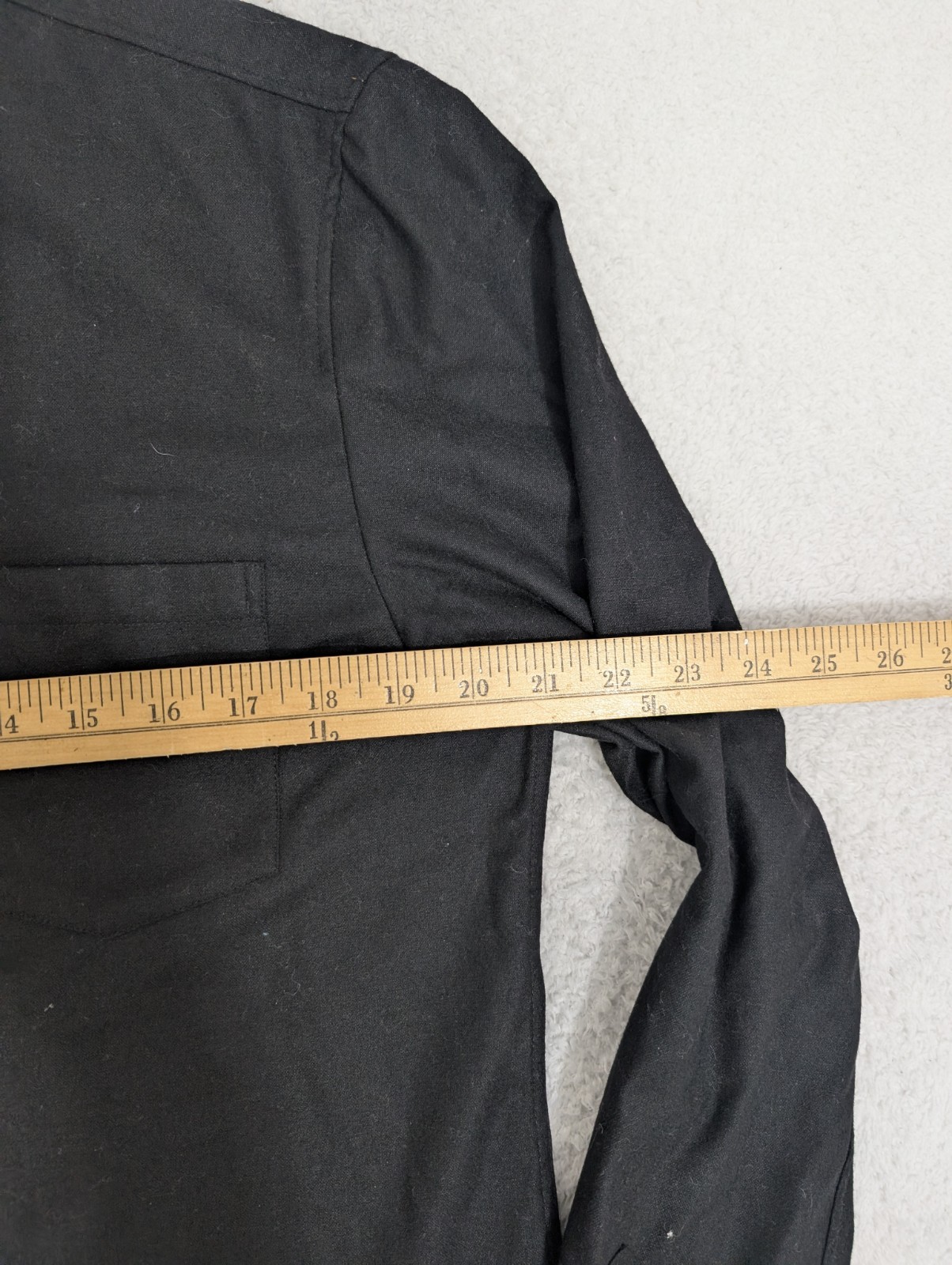 Frame Men's M Solid Black Button Down Wool Stretc… - image 7