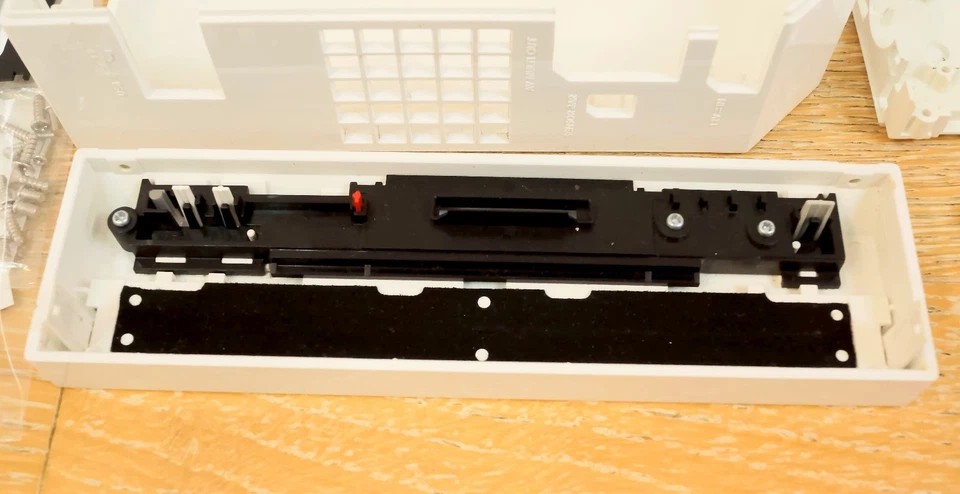 Wii Console Shell White OEM Original For Parts [Partial][PAL] - Image 3 of 4