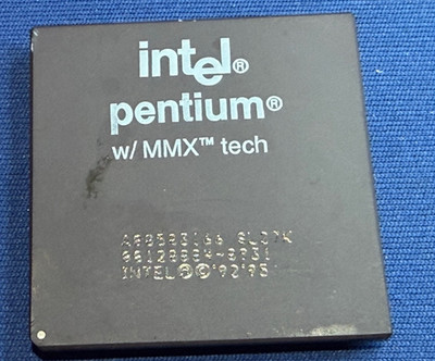 A80503166 SL27K  pentium INTEL 166MHZ NOS Rare GOLD MMX VINTAGE COLLECTIBLE
