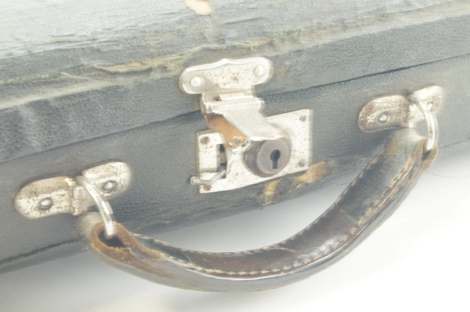 Alte Drehventil Trompete aus Messing mit Mundstück 205 und originalem Koffer - Bild 4 von 4