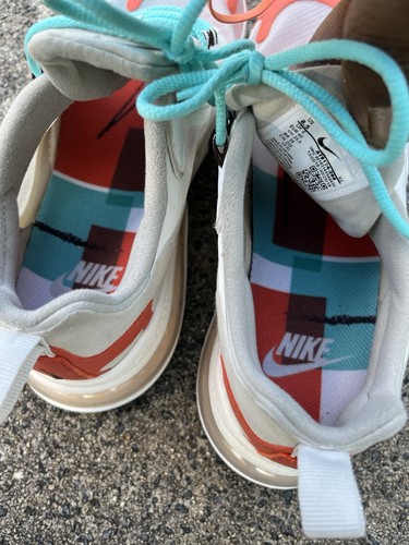 Scarpe Nike Air Max 270 React da donna taglia 8,5 avorio bianco arancione AT6174-200 - Foto 5 di 5
