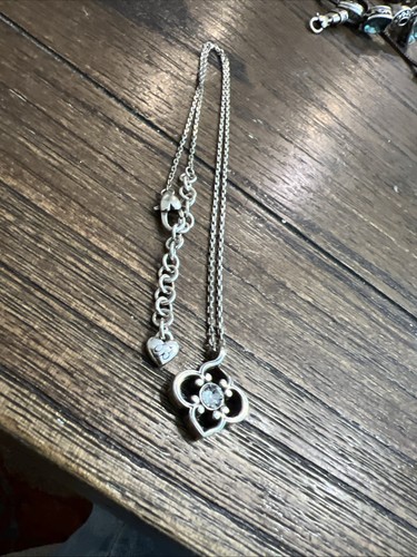 Brighton Toledo Mini Necklace Retails $48 - Picture 2 of 7