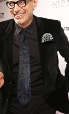 GEOFFREY BEENE FANCY SILK /METALLIC NECKTIE, NWOT