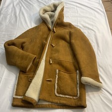 MEN'S VINTAGE MARLBORO MAN SHEEPSKIN SHEARLING, WITH OVERSIZED HOOD SZ 44