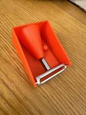 Vegetable fruit carrot thin slicer peeler sharpener kitchen tool