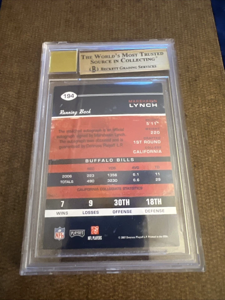 2007 Playoff Contenders Rookie Ticket #194 Marshawn Lynch Bills RC AUTO BGS 9.5 - Image 2 of 2