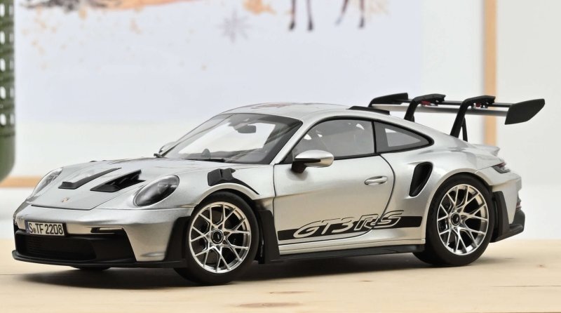 205-202 ノレブ 1/18 ポルシェ 911 GT3 RS 2022 Porsche 911 GT3 RS 2022 Black 1:18 - 400pcs – Norev