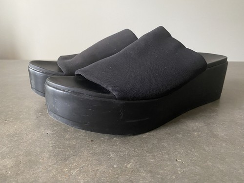 90s platform sandals black