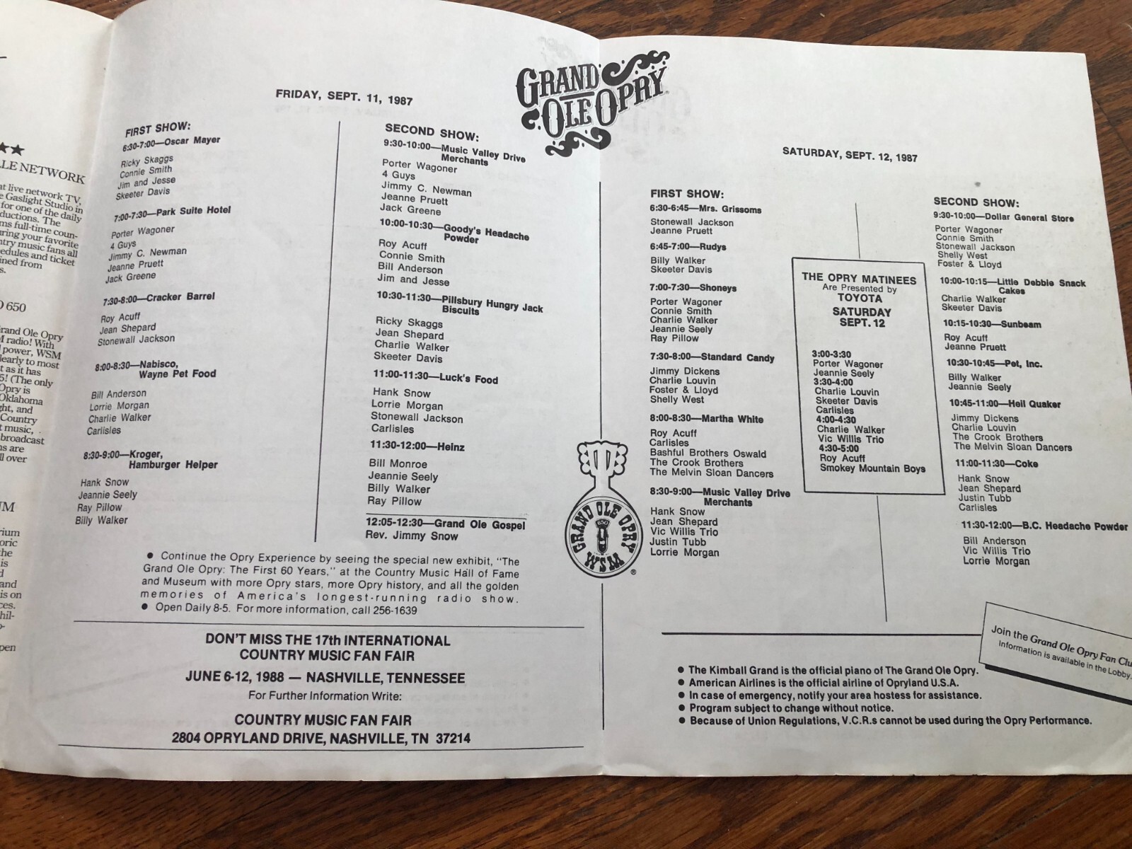 Lot of 2 - Vintage Grand Ole Opry 1990 Souvenir Program And 1984 ...