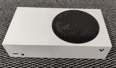 (149406) Microsoft Xbox Series S All Digital Version HDMI Issue *For Parts*