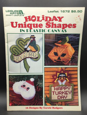 Leisure Arts- 1672 - Holiday Unique Shapes in Plastic Canvas- 16 Designs