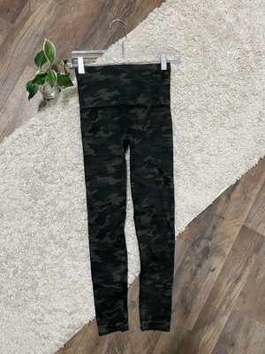 Spanx Size Small Camo Print High Waisted Seamless Look At Me Now Leggings